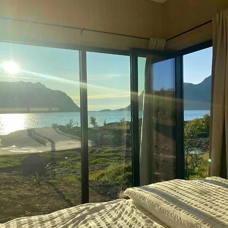 Lyngvaer Signature Lodge - Jacuzzi & Sauna - No 27