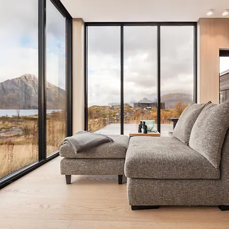 Lyngvaer Signature - Jacuzzi & Sauna - No 27 *