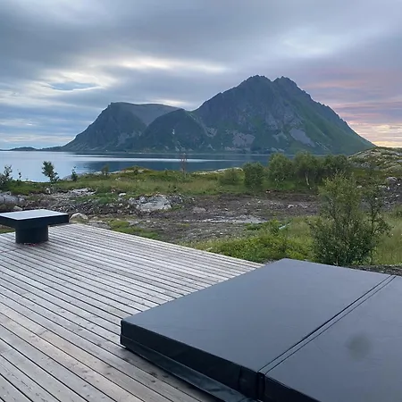 Lyngvaer Signature - Jacuzzi & Sauna - No 27 * Kleppstad