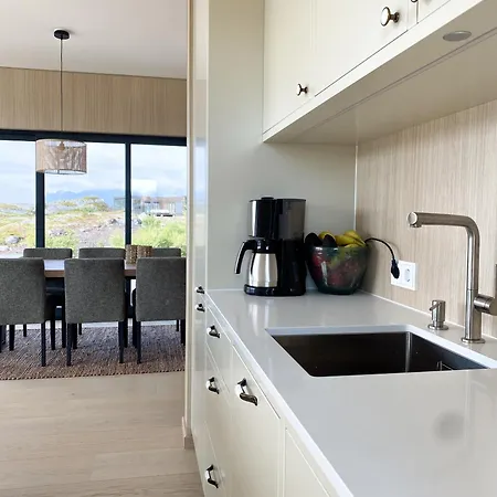 Feriehus Lyngvaer Signature - Jacuzzi & Sauna - No 27 *