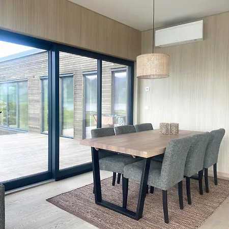 Lyngvaer Signature - Jacuzzi & Sauna - No 27