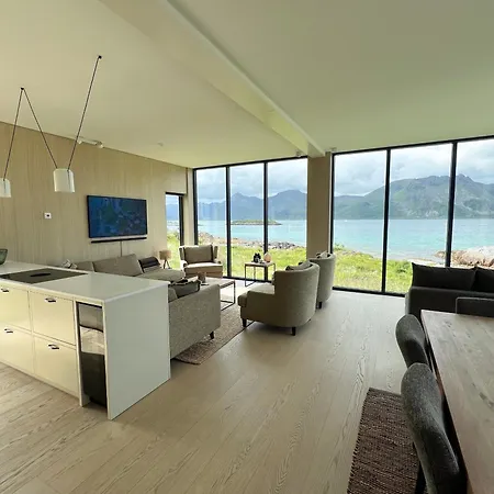 Lyngvaer Signature - Jacuzzi & Sauna - No 27
