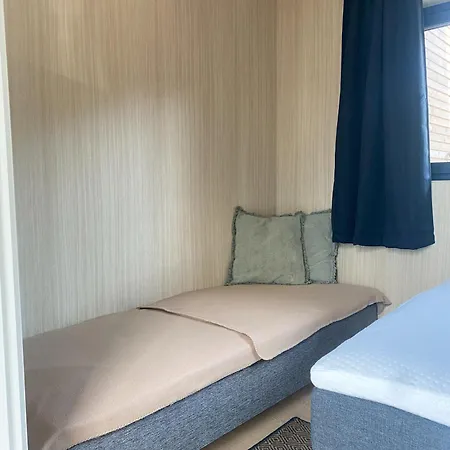 Lyngvaer Signature - Jacuzzi & Sauna - No 27