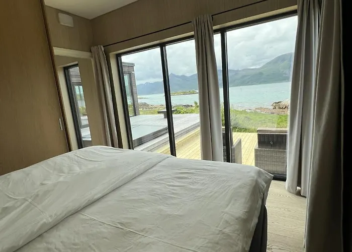 New At Seaside, Near Henningsvaer Lofoten 別荘 *