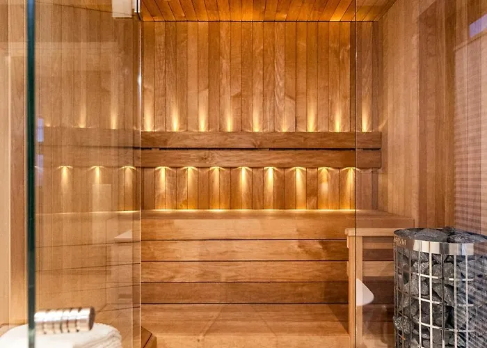 New At Seaside, Near Henningsvaer Lofoten Vakantiehuis